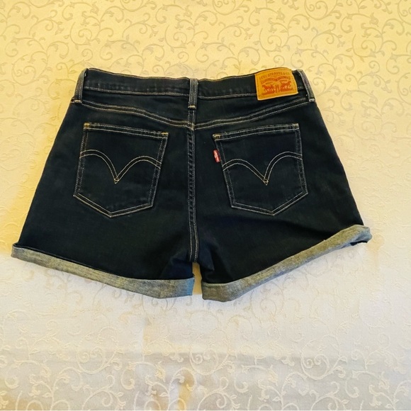 Levi's Blue Jean Shorts Classic Style - Picture 4 of 16